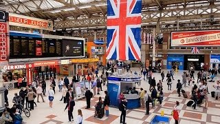 A Walk Through The London Victoria Station London England [upl. by Scarface]